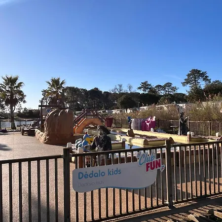 Mobil 4 Etoiles Les Viviers Campingplads *